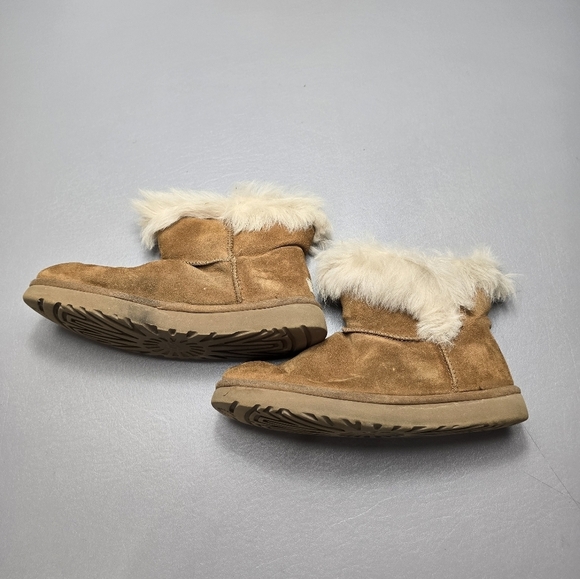 UGG brown and cream ankle boots women's size 10 - Picture 1 of 14
